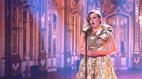 Amira Willighagen .